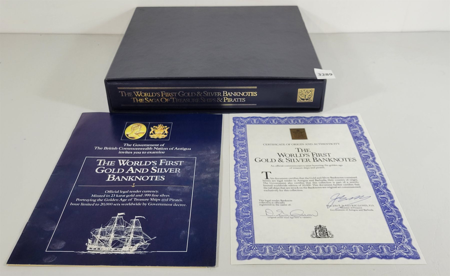 Silver Note Set THE WORLD'S FIRST GOLD & SILVER BANKNOTES SET - Kidd Family Auctions