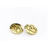 Image 4 : Chanel Gold-tone Metal CC Logo Round Clip-on Earrings