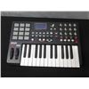 Image 2 : AKAI Professional MPK25 MIDI Controller & Hohner Melodica Student 32