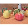 Image 2 : Multiple Ceramic Kitchen Décor: Fruit Tea Pots, Frog Pitcher, 3 Bowls