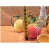 Image 8 : Multiple Ceramic Kitchen Décor: Fruit Tea Pots, Frog Pitcher, 3 Bowls