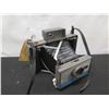Image 2 : Vintage Polaroid 210 Automatic Land Camera w/ Instructions