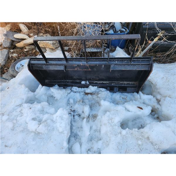 Payloader Attachment 48" Wide   LOCATED IN HANLEY ,SK