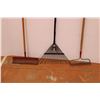 Image 2 : *(3) Garden Rakes