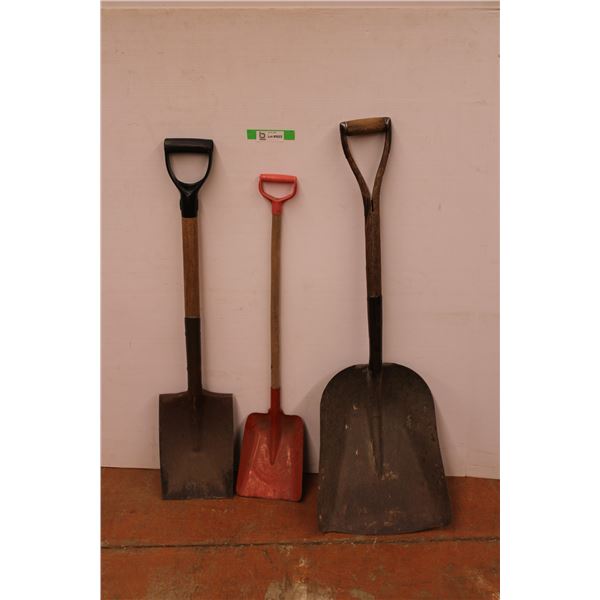 *(3) Shovels