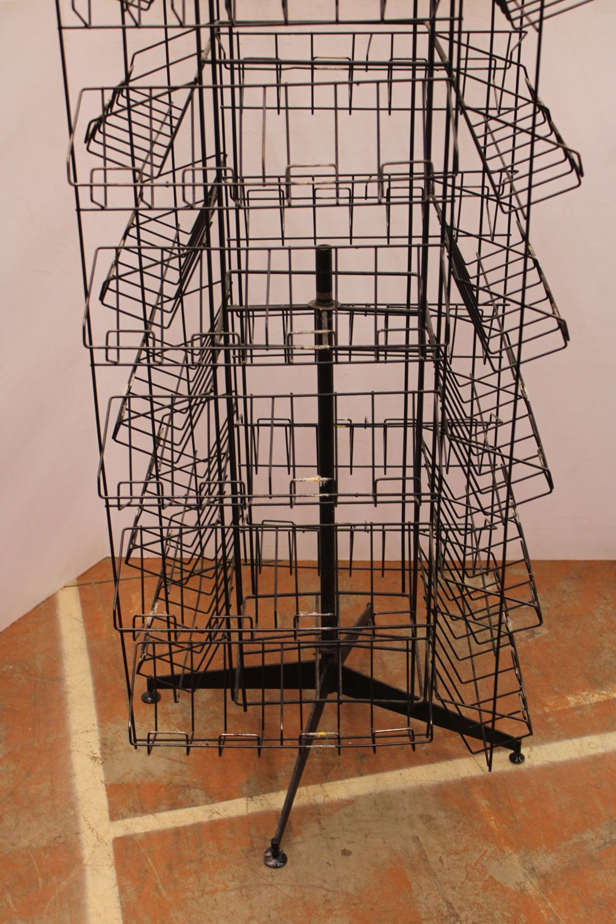 *Upright Store Magazine Rack - 29