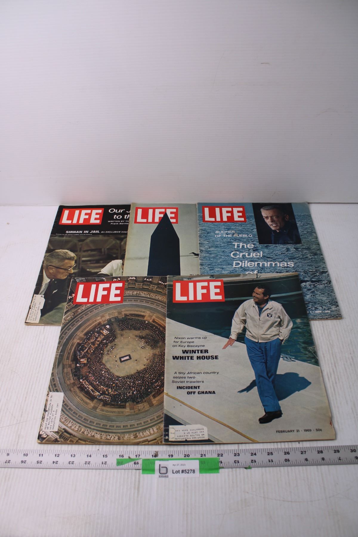(5) Vintage Life Magazines - Bodnarus Auctioneering