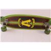 Image 3 : Green Airwalk Skateboard
