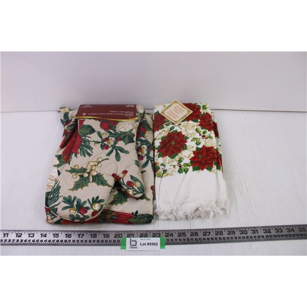 Christmas print kitchen apron, oven mitts and tea towels