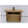 Image 2 : Assorted Ice paks and 1 wooden butter press