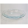 Image 4 : Pyrex Deep Dish Pie Plate - Bubble Glass Bowl