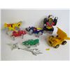 Image 4 : Assorted Plastic Toys