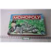 Image 1 : Monopoly Board Game