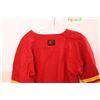 Image 6 : *Vintage NHL Hockey Calgary Flames Long Sleeved Sweater - Size Mens Large