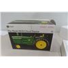 Image 3 : ERTL Precision Classics John Deere Model 4020 Diesel Tractor Die Cast in Box Scale 1:16