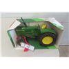Image 5 : ERTL John Deere Model 5020 Tractor Die Cast in Box Scale 1:16