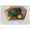 Image 1 : ERTL 1937 John Deere Model G Tractor Die Cast in Box Scale 1:16