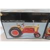 Image 3 : ERTL Precision Series Case Model 930 Comfort King Tractor Die Cast in Box Scale 1:16 