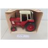 Image 1 : ERTL International Harvester Model 1586 Tractor Die Cast in Box Scale 1:16 