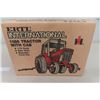 Image 5 : ERTL International Harvester Model 1586 Tractor Die Cast in Box Scale 1:16 