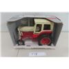 Image 1 : ERTL International Harvester Model 1066 Tractor '5 Millionth Tractor Special Edition' Die Cast in Bo