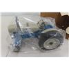 Image 3 : ERTL Ford Model 5000 Super Major Tractor *Collectors Edition* Die Cast in Box Scale 1:16 