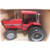 Image 3 : ERTL International Model 5488 All Wheel Drive Tractor Die Cast in Box Scale 1:16