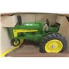 Image 2 : ERTL 1958 John Deere Model 630 LP Tractor Die Cast in Box Scale 1:16