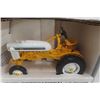Image 2 : ERTL International Harvester Cub Tractor Die Cast in Box Scale 1:16