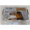 Image 3 : ERTL International Harvester Cub Tractor Die Cast in Box Scale 1:16