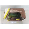 Image 3 : ERTL 1957 John Deere Model 720 High Crop Tractor Die Cast in Box Scale 1:16