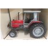 Image 2 : ERTL Massey Fergusson Model 3070 Tractor Die Cast in Box Scale 1:16