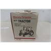 Image 4 : ERTL Massey Fergusson Model 3070 Tractor Die Cast in Box Scale 1:16