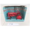 Image 1 : ERTL McCormick Deering Farmall Model AV Tractor '1992 Lafaytte Farm Toy Show Edition' Die Cast in Bo