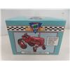 Image 5 : ERTL McCormick Deering Farmall Model AV Tractor '1992 Lafaytte Farm Toy Show Edition' Die Cast in Bo