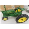 Image 2 : ERTL John Deere Model A General Purpose Tractor '1993 Canadian International Farm Equipment Show' Di