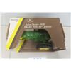 Image 3 : ERTL 1958 John Deere Model 630 LP Tractor Die Cast in Box Scale 1:16