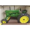 Image 2 : ERTL 1953 John Deere Model 70 Row Crop Tractor Die Cast in Box Scale 1:16