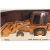 Image 2 : ERTL Case Model 580 Super E Industrial Loader Back Hoe Die Cast in Box Scale 1:16