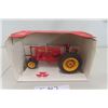 Image 1 : Spec Cast Massey Fergusson/Massey Harris Challenger Tractor Die Cast in Box Scale 147