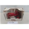 Image 1 : ERTL McCormick Farmall Cub Tractor Die Cast in Box Scale 1:16