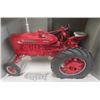 Image 2 : ERTL McCormick Farmall Super M-TA Tractor Die Cast in Box Scale 1:16