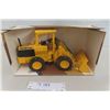 Image 1 : ERTL John Deere Industrial Loader Die Cast in Box Scale 1:16