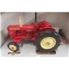 Image 2 : ERTL David Brown Model 990 Implematic Tractor Die Cast in Box Scale 1:32