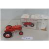 Image 1 : Spec Cast Allis Chalmers Model D14 Tractor '1989 Summer Toy Festival Edition' Die Cast in Box Scale 