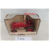 Image 1 : ERTL McCormick Farmall Cub Tractor 'Special Edition' Die Cast in Box Scale 1:16