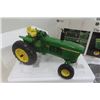 Image 2 : ERTL Precision Series John Deere Model 4220 Power Shift Tractor Die Cast in Box Scale 1:16