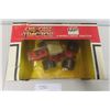Image 3 : ERTL Massey Fergusson Model 4900 4 Wheel Drive Tractor Die Cast in Box Scale 1:32 