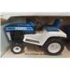 Image 2 : ERTL Lawn and Garden Tractor with Dump Cart Die Cast in Box Scale 1:16