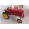 Image 3 : ERTL Massey Harris Model 44 Special Tractor '1991 Canadian International Farm Show' Die Cast in Box 